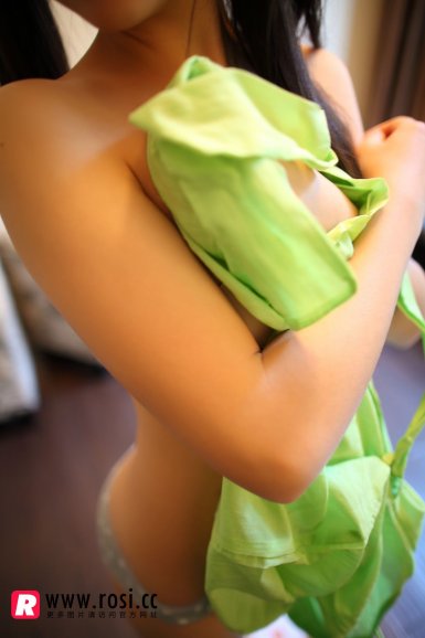 【半岛平台在线登入】张可盈《地球脸红了》同名主题曲上线 甜蜜抓耳超治愈(图2) 半岛平台在线登入